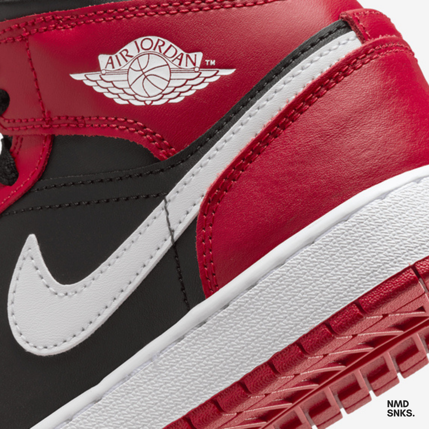 Air Jordan 1 MID (black/gym red/white)