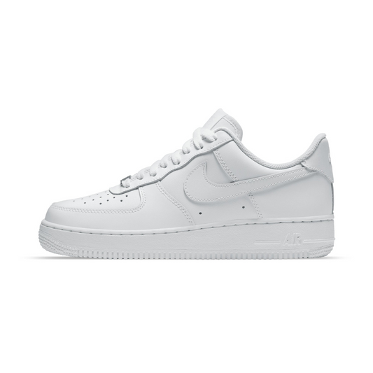 Nike Air Force 1 07 Triple White